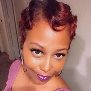 Meet your Posher, Tia